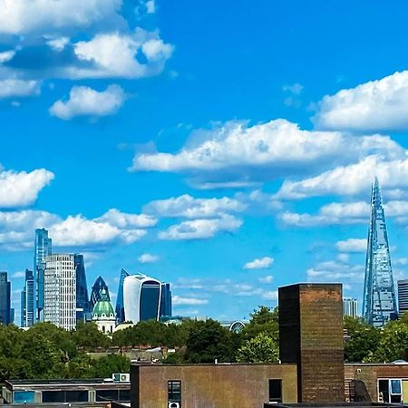 Spacious Room With City Skyline Views Close To London Eye Kültér fotó