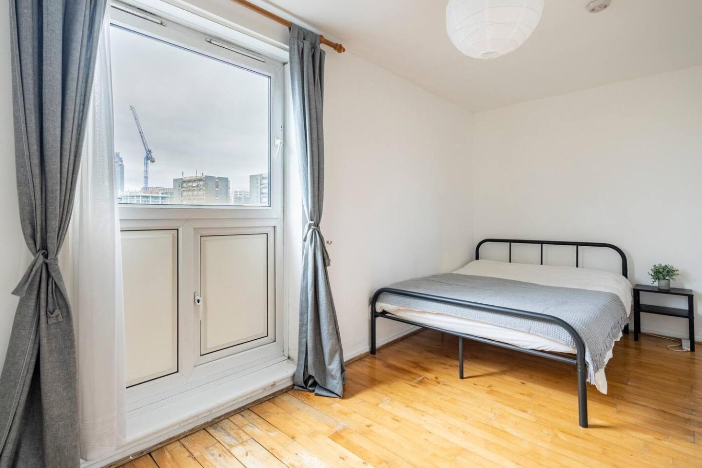 Spacious Room With City Skyline Views Close To London Eye Kültér fotó